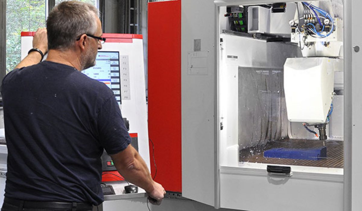 kunststoff-fertigteile-zerspanung-1